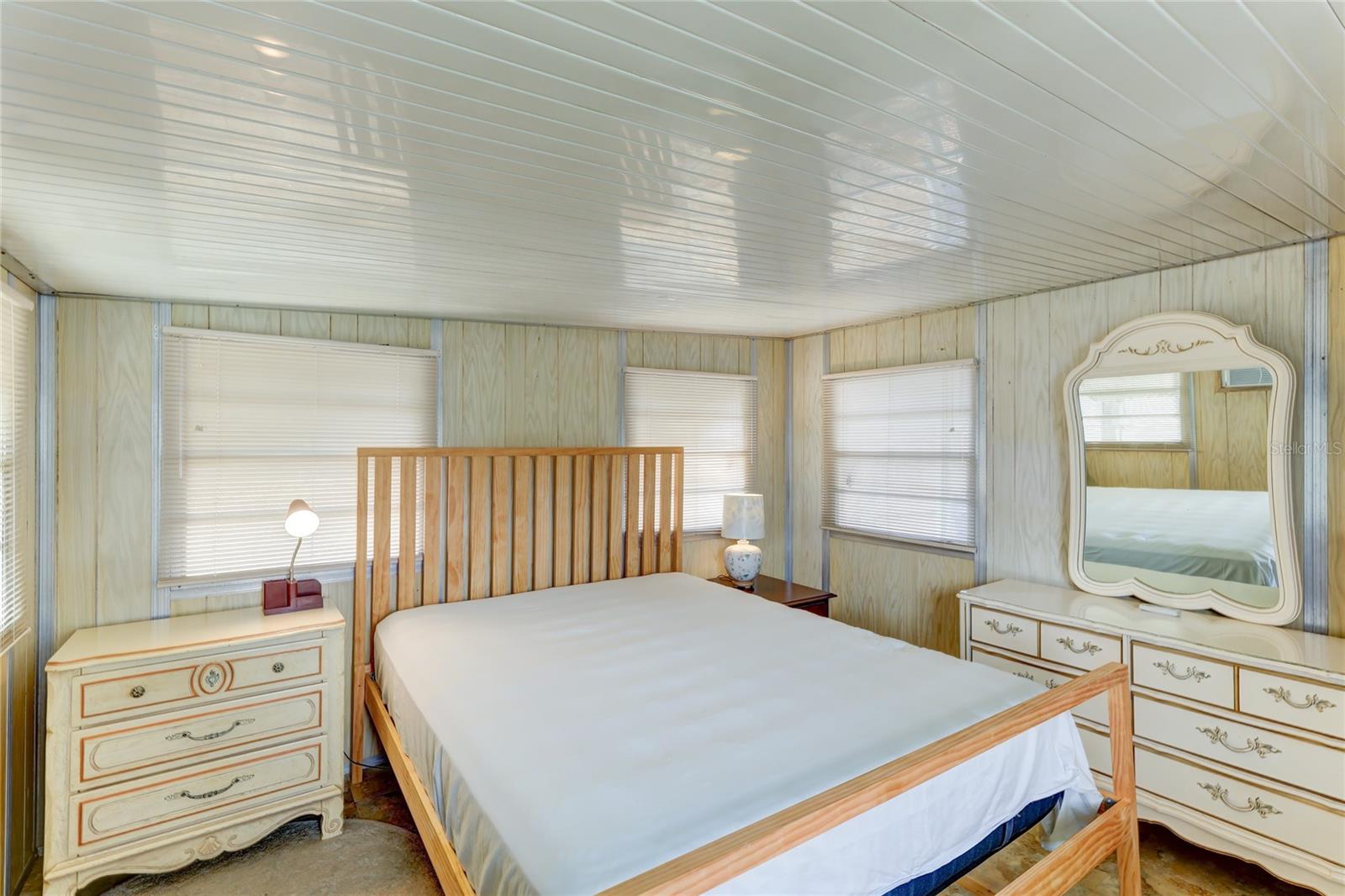 A4634264 Property Photo