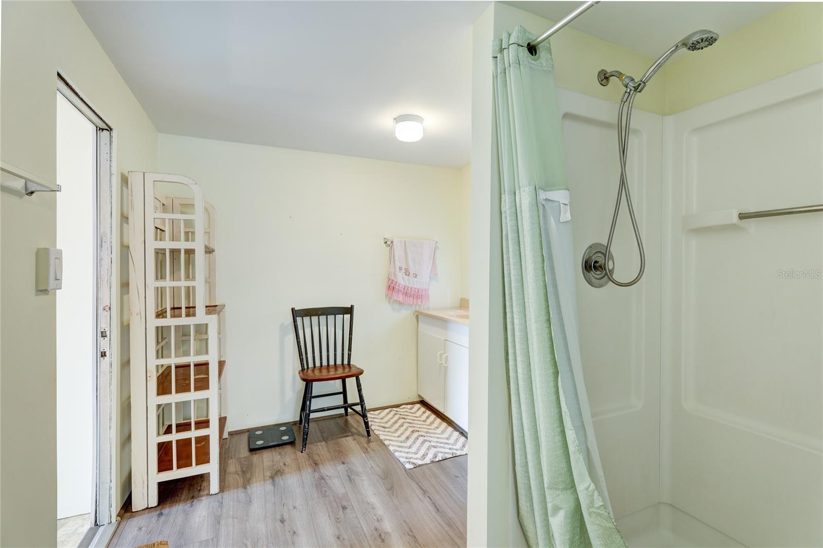 A4634264 Property Photo