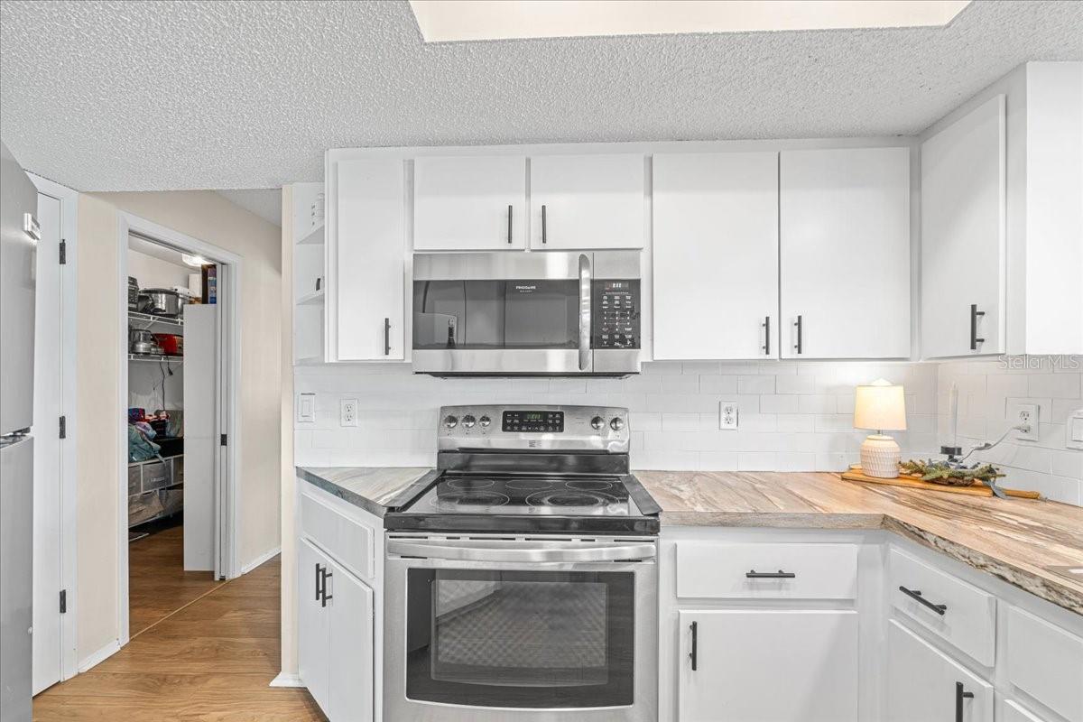 340 CARMEL RD, VENICE, FL, 34293