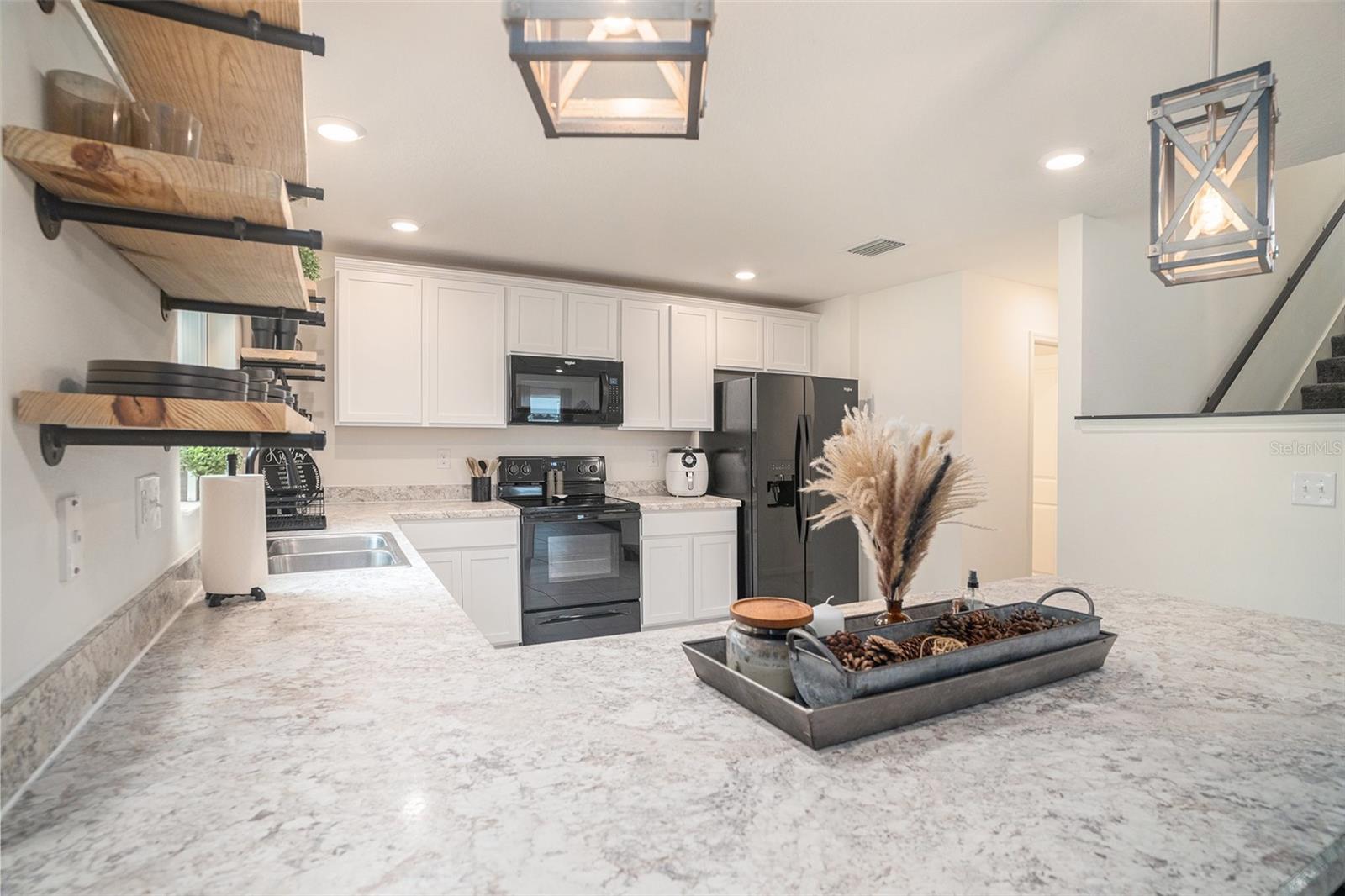 7318 SUNSHINE BRIDGE AVE, GIBSONTON, FL, 33534