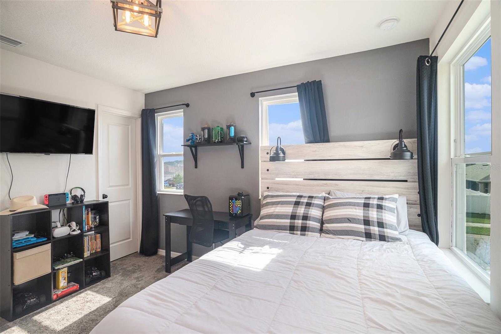 7318 SUNSHINE BRIDGE AVE, GIBSONTON, FL, 33534