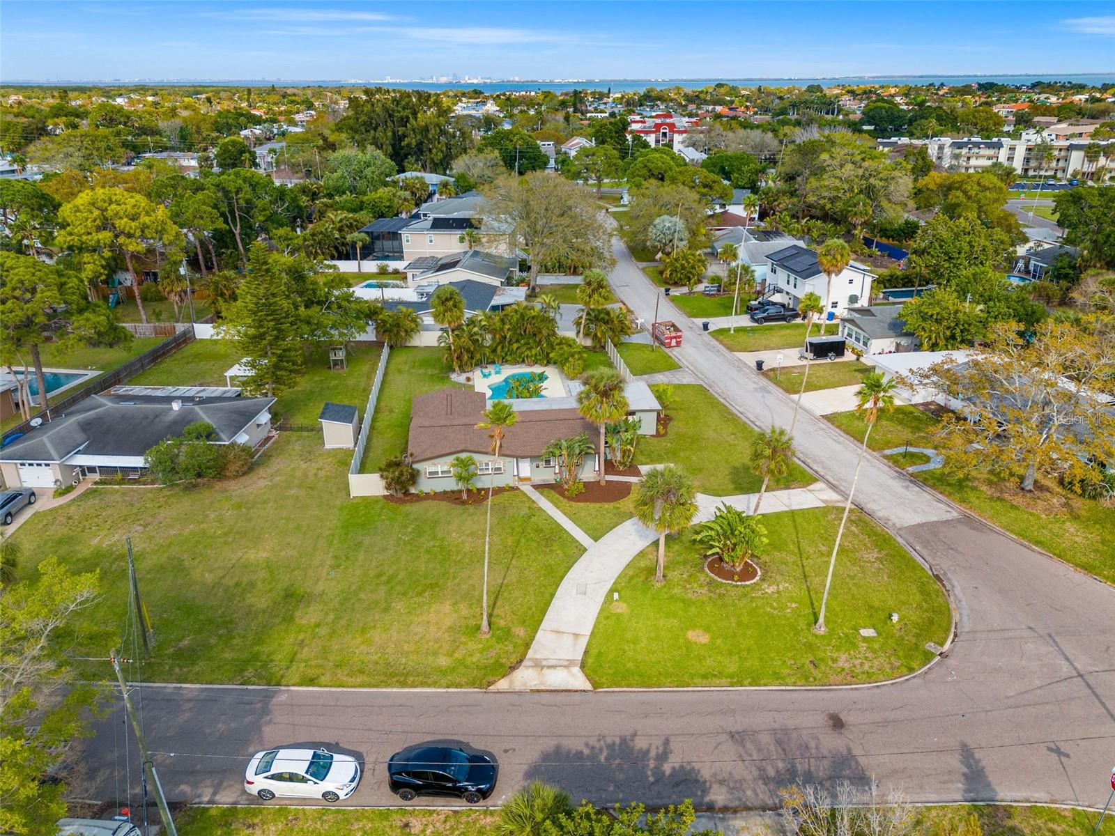 4601 VENETIAN BLVD NE, ST PETERSBURG, FL, 33703