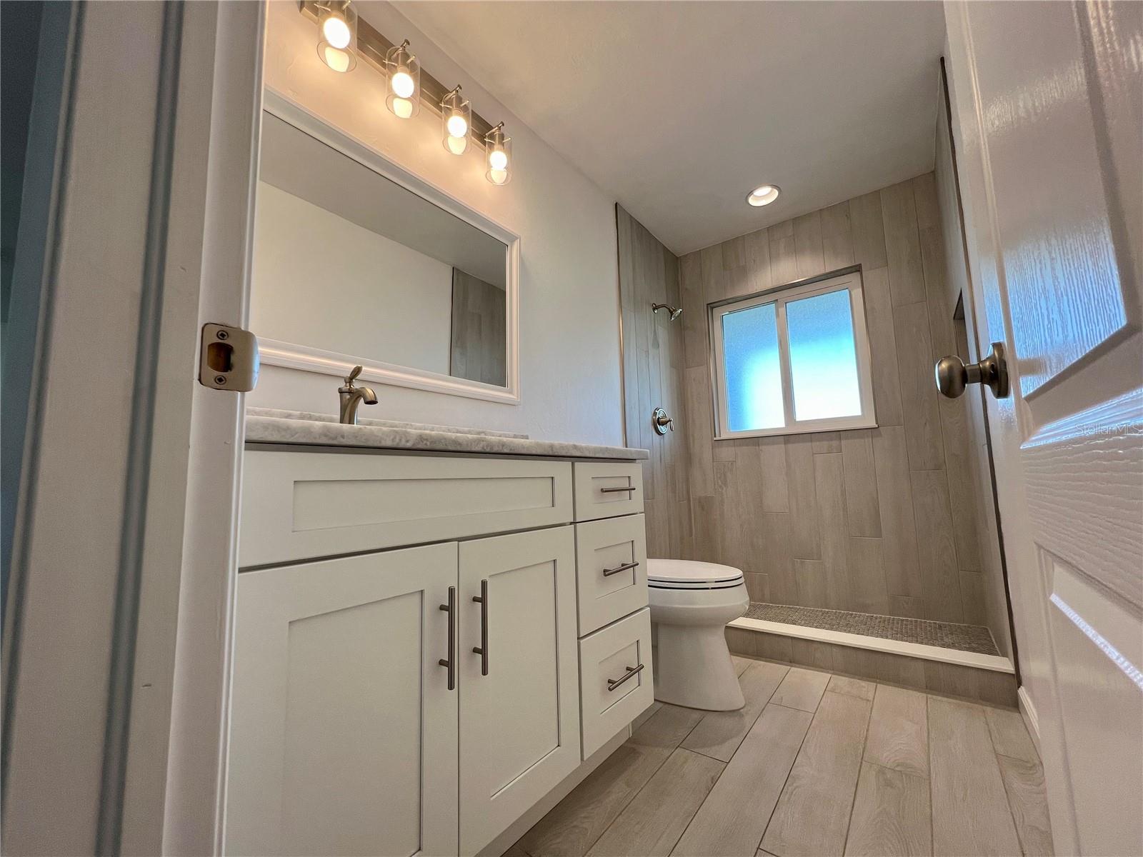 21053 BAFFIN AVE, PORT CHARLOTTE, FL, 33954