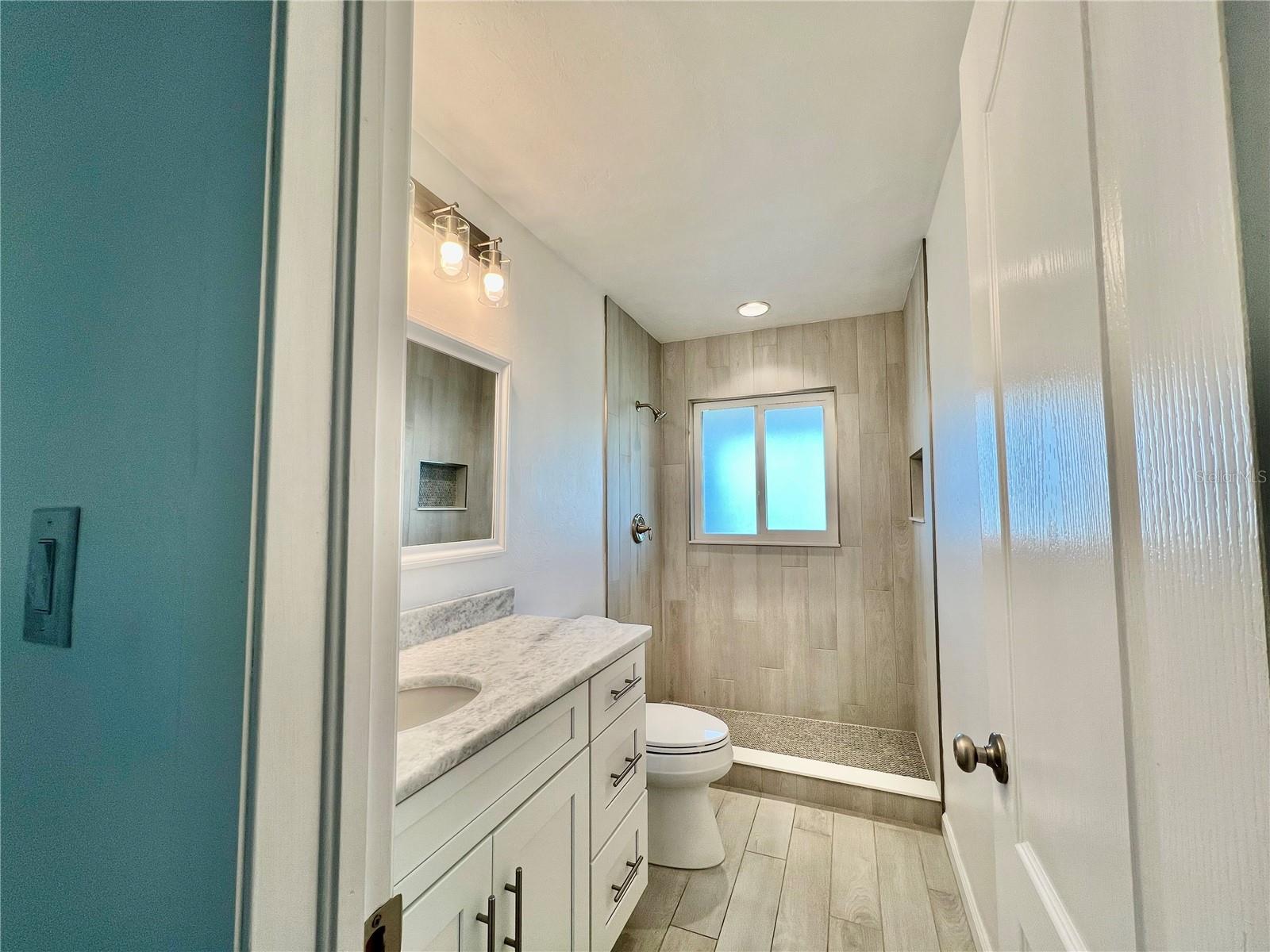 21053 BAFFIN AVE, PORT CHARLOTTE, FL, 33954
