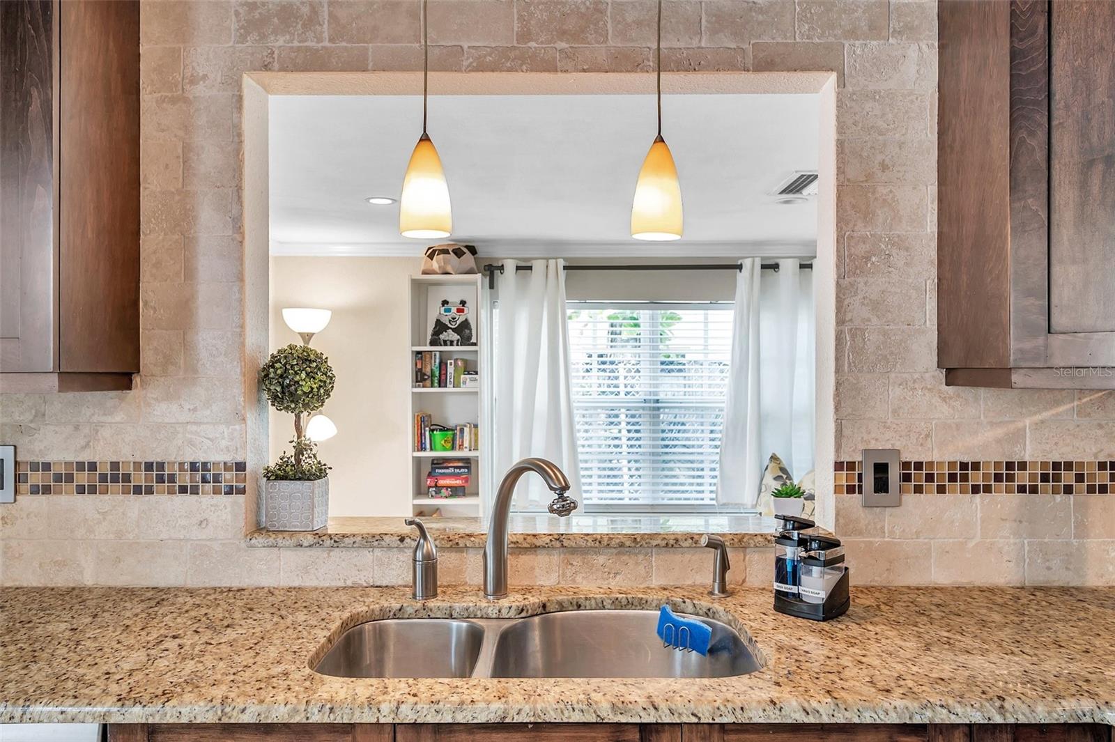 918 W INDIANA AVE, TAMPA, FL, 33603