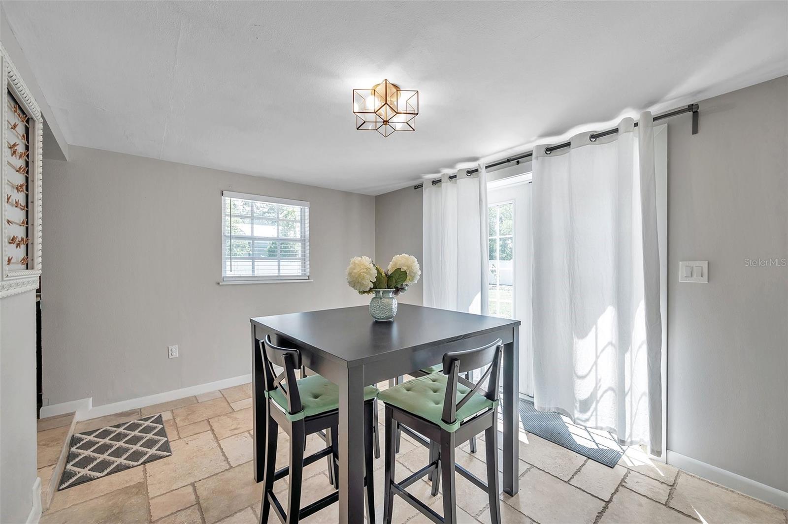 918 W INDIANA AVE, TAMPA, FL, 33603