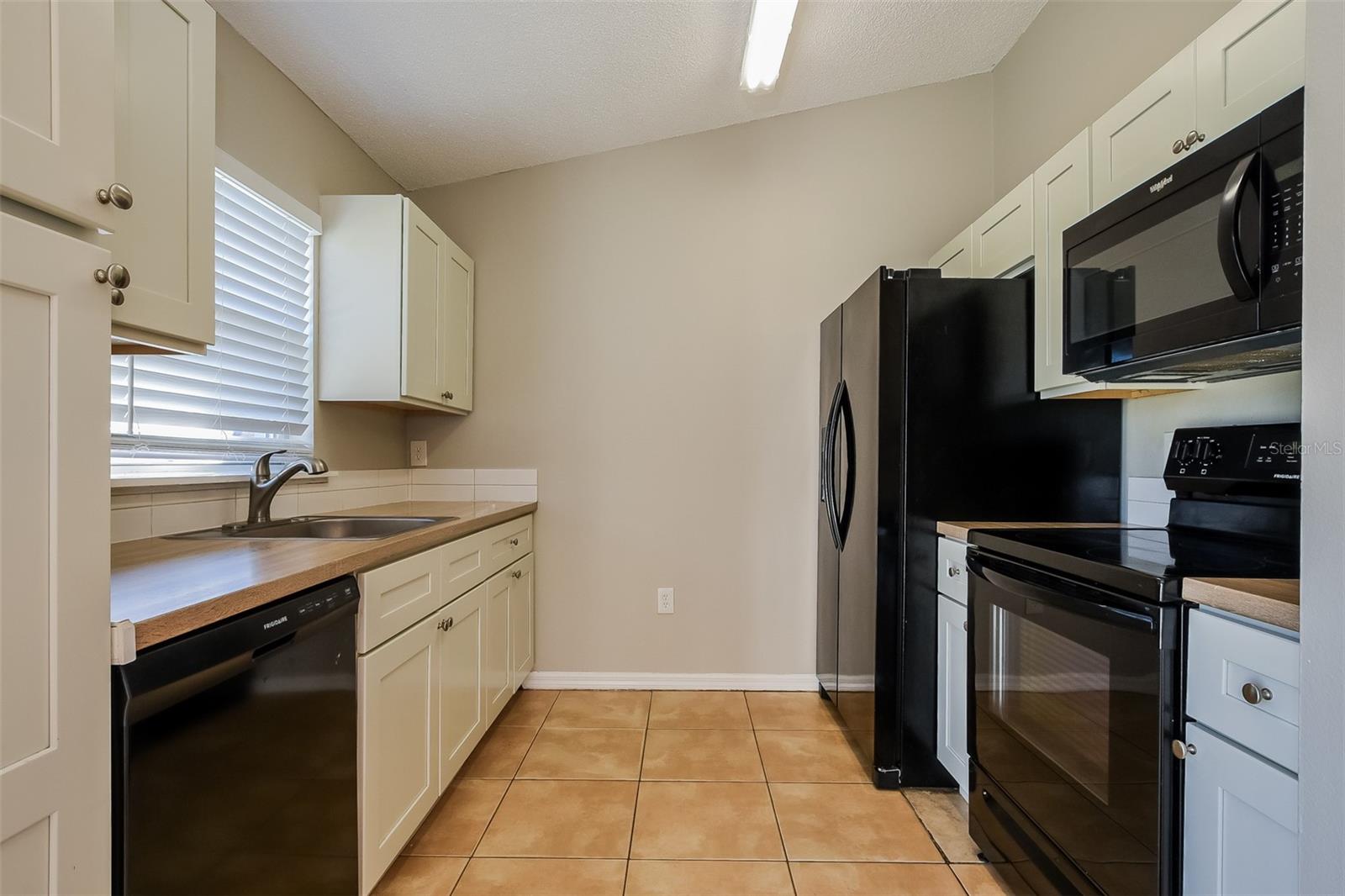 391 COCOA CT, KISSIMMEE, FL, 34758