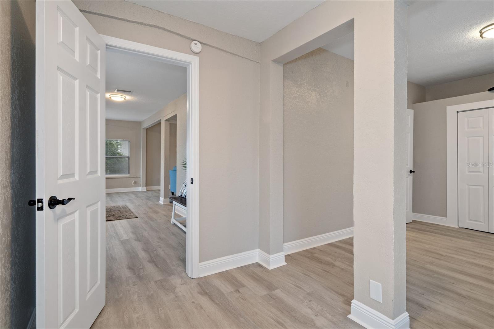 1100 MELROSE AVE S, SAINT PETERSBURG, FL, 33705