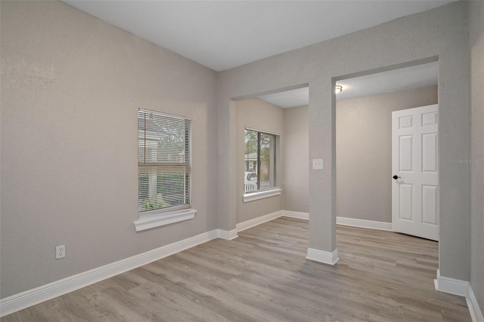 1100 MELROSE AVE S, SAINT PETERSBURG, FL, 33705