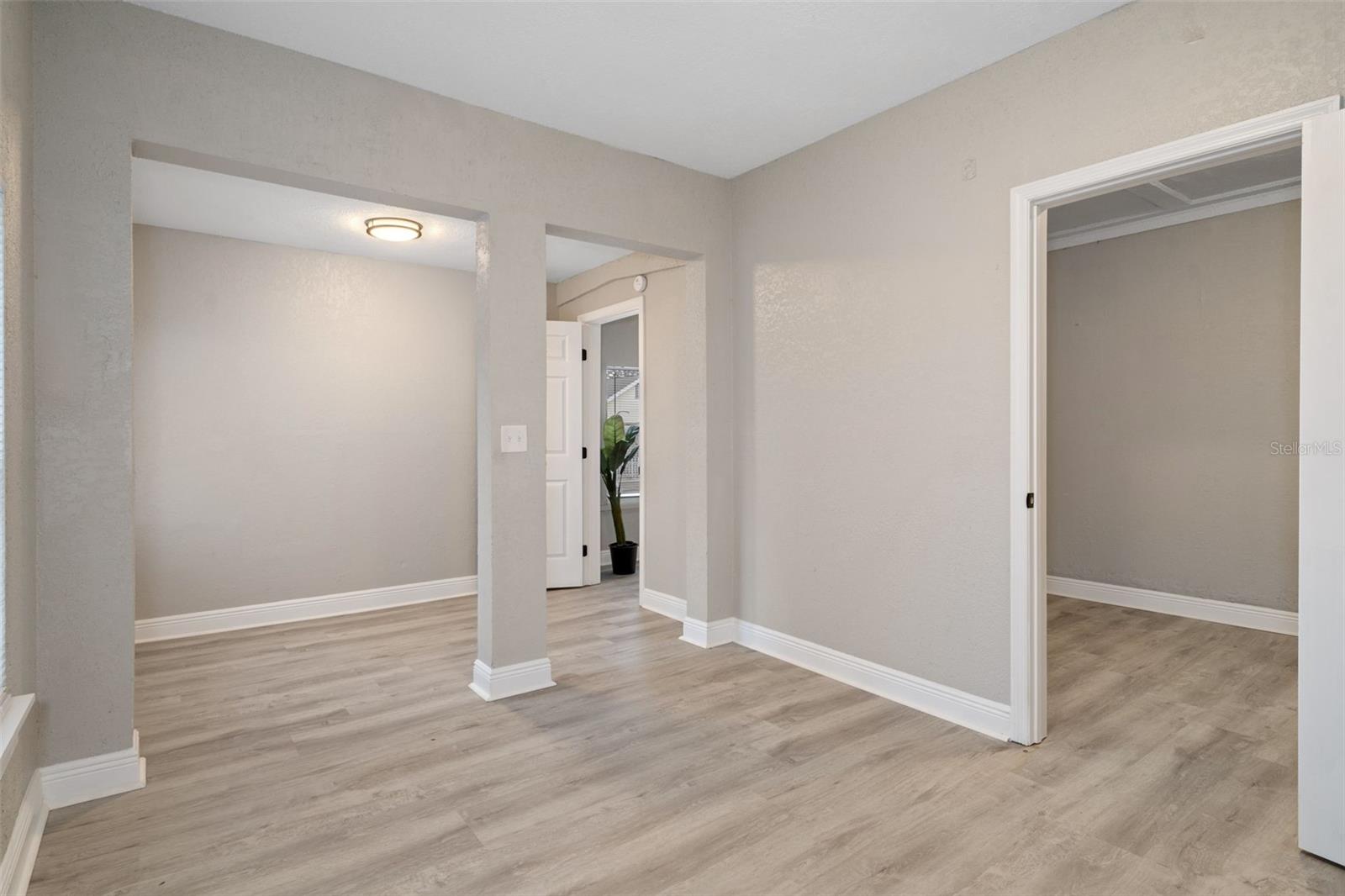 1100 MELROSE AVE S, SAINT PETERSBURG, FL, 33705
