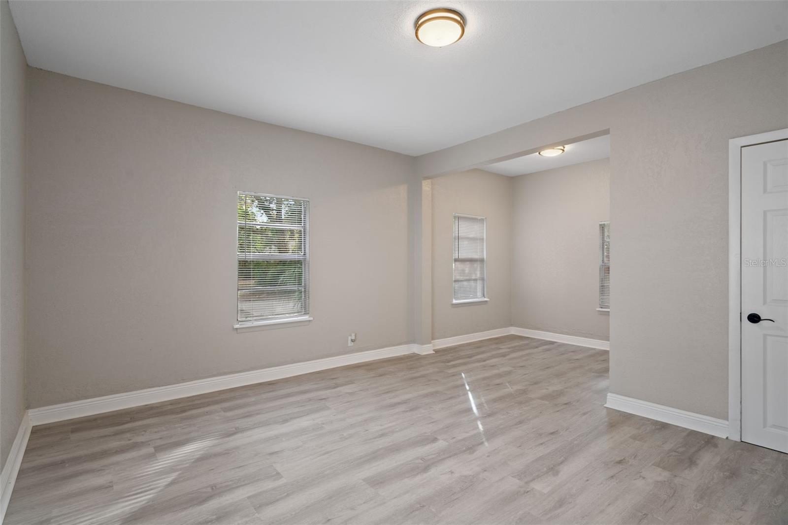 1100 MELROSE AVE S, SAINT PETERSBURG, FL, 33705