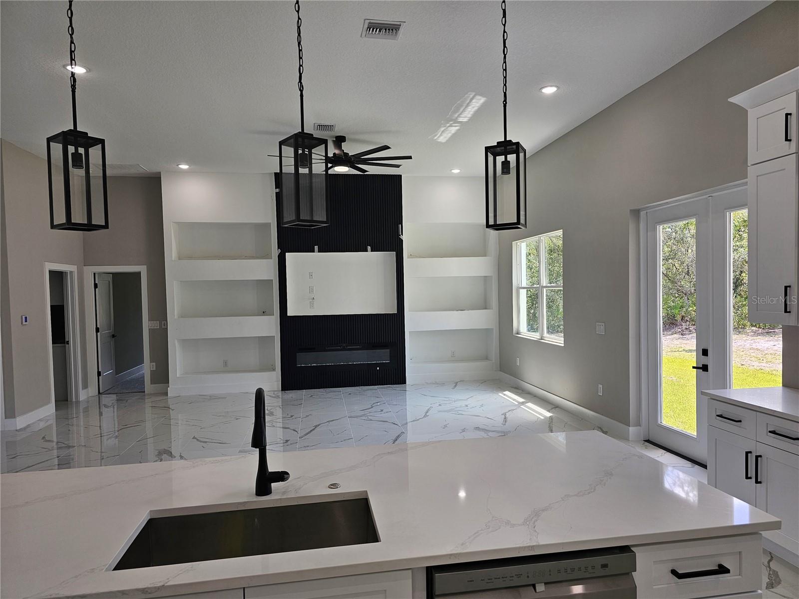 42200 CHINABERRY ST, EUSTIS, FL, 32736