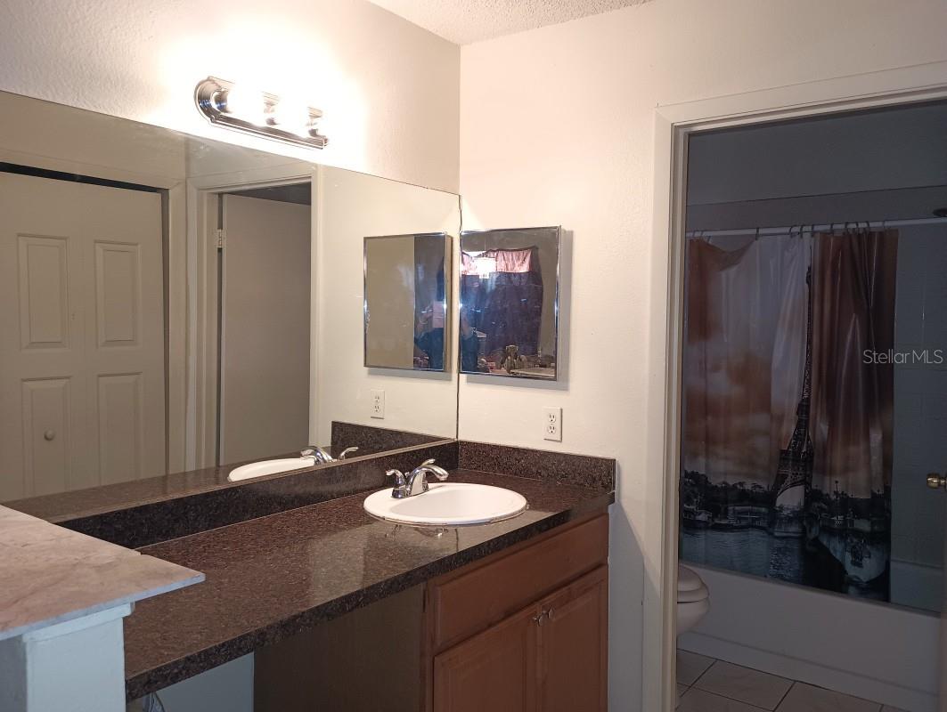 5345 TIMBERLEAF BLVD, ORLANDO, FL, 32811