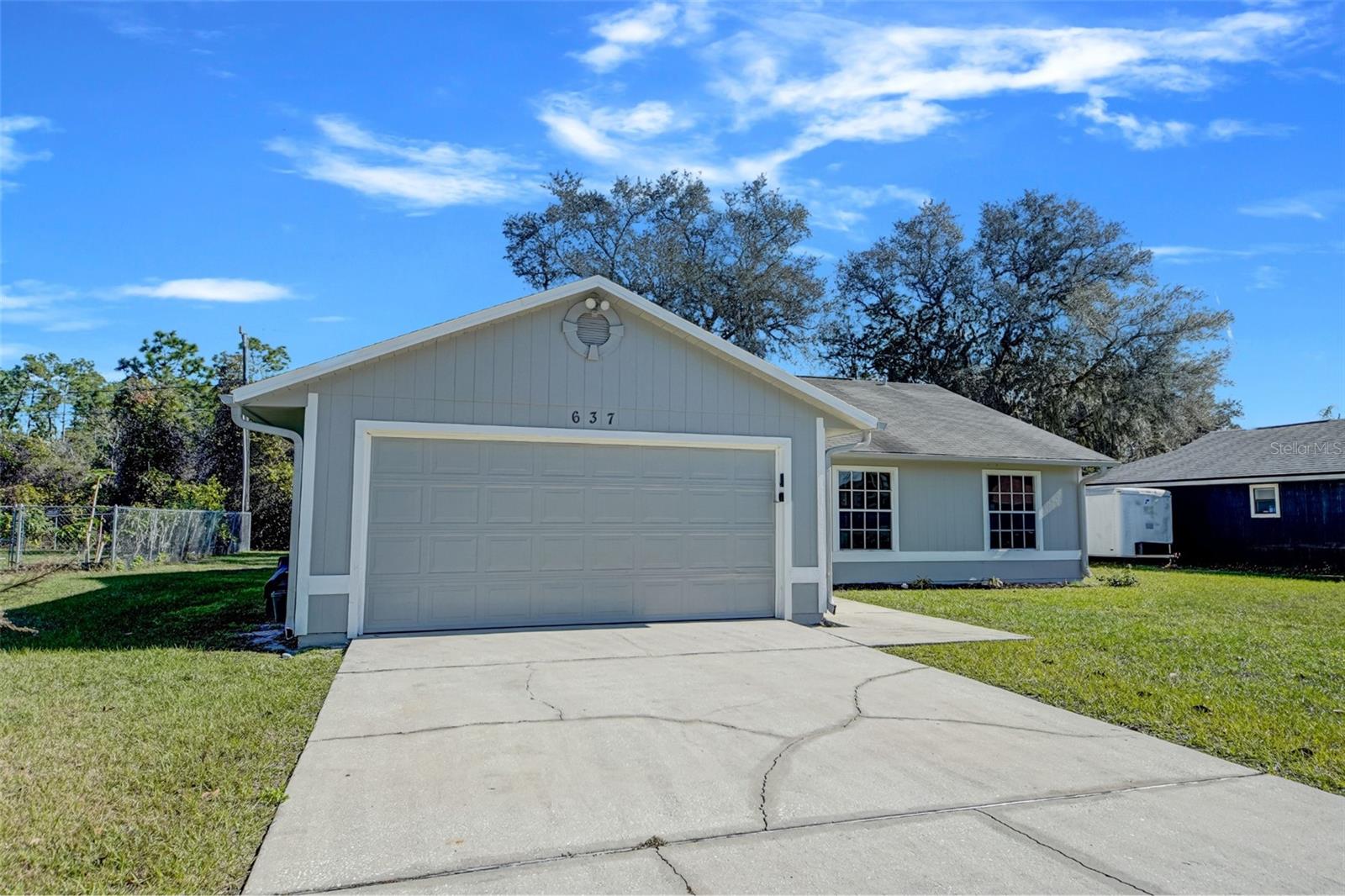 637 TWIN LAKE AVE, DELTONA, FL, 32738