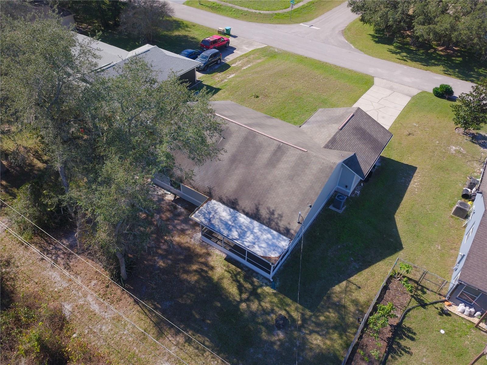 637 TWIN LAKE AVE, DELTONA, FL, 32738