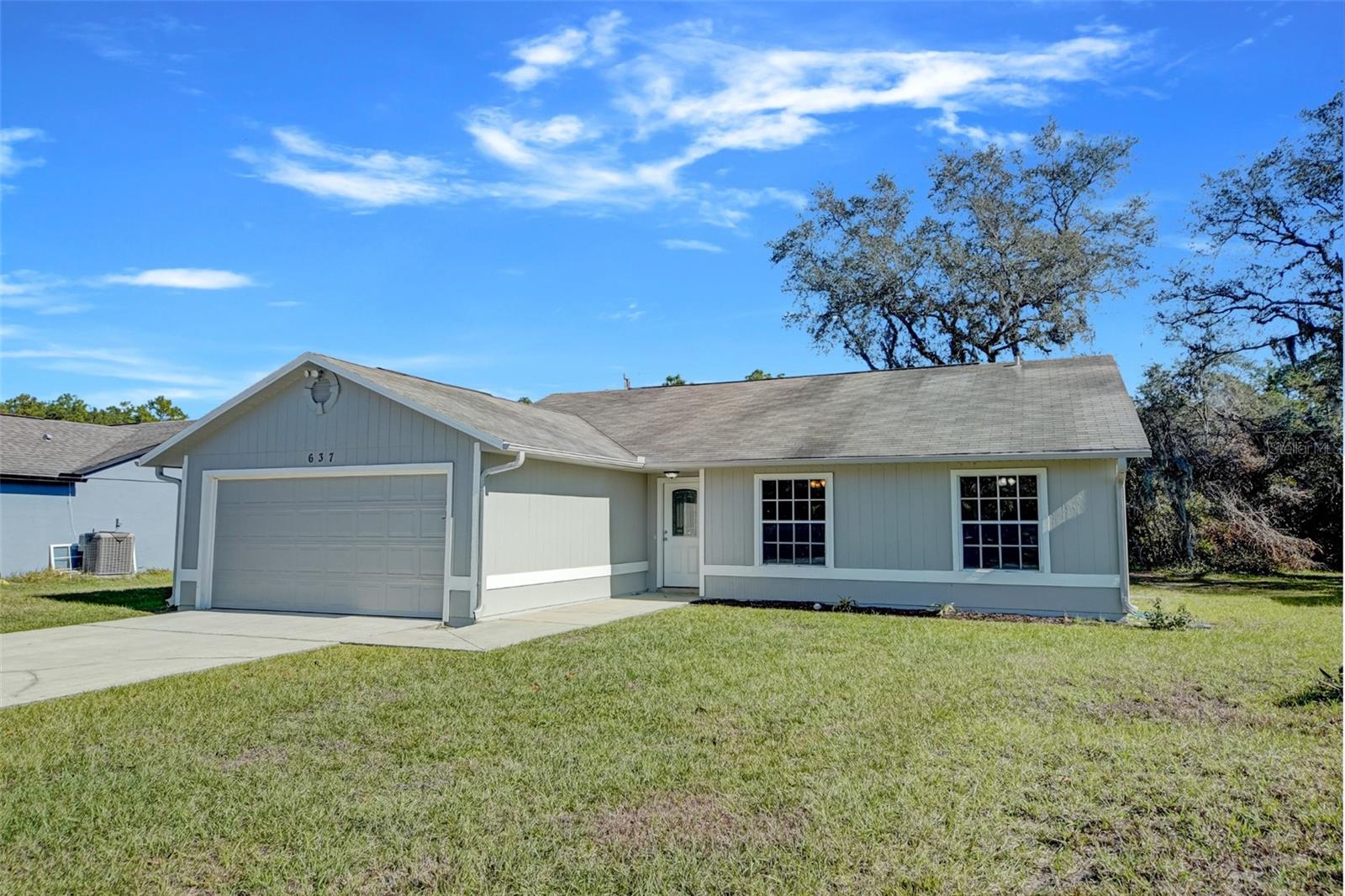 637 TWIN LAKE AVE, DELTONA, FL, 32738