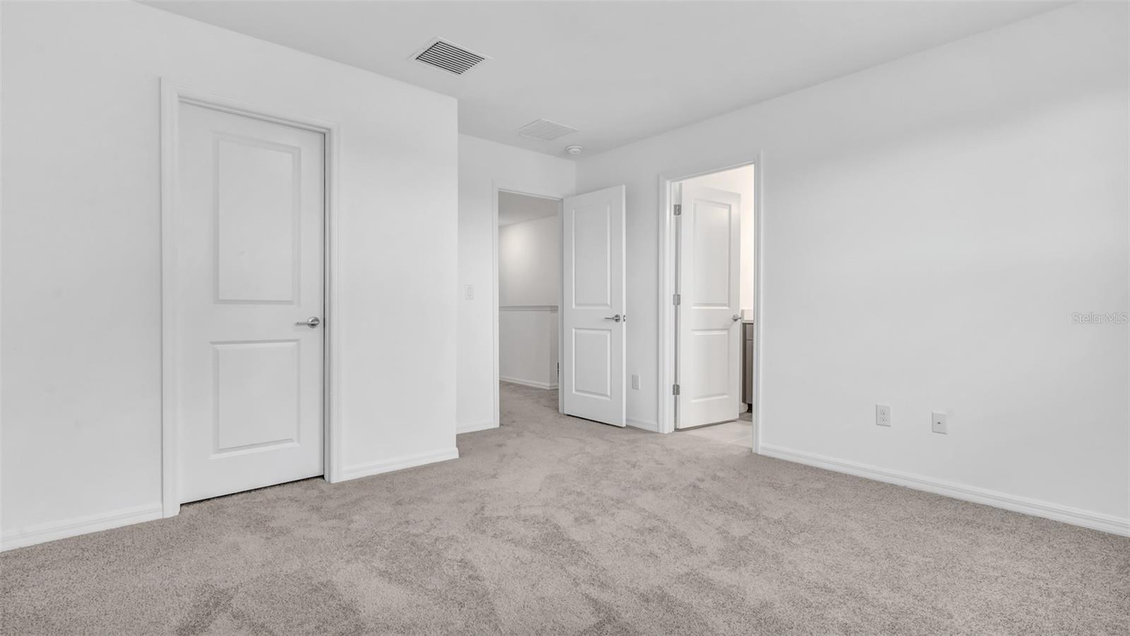 2199 HALLIER CV, WESLEY CHAPEL, FL, 33543