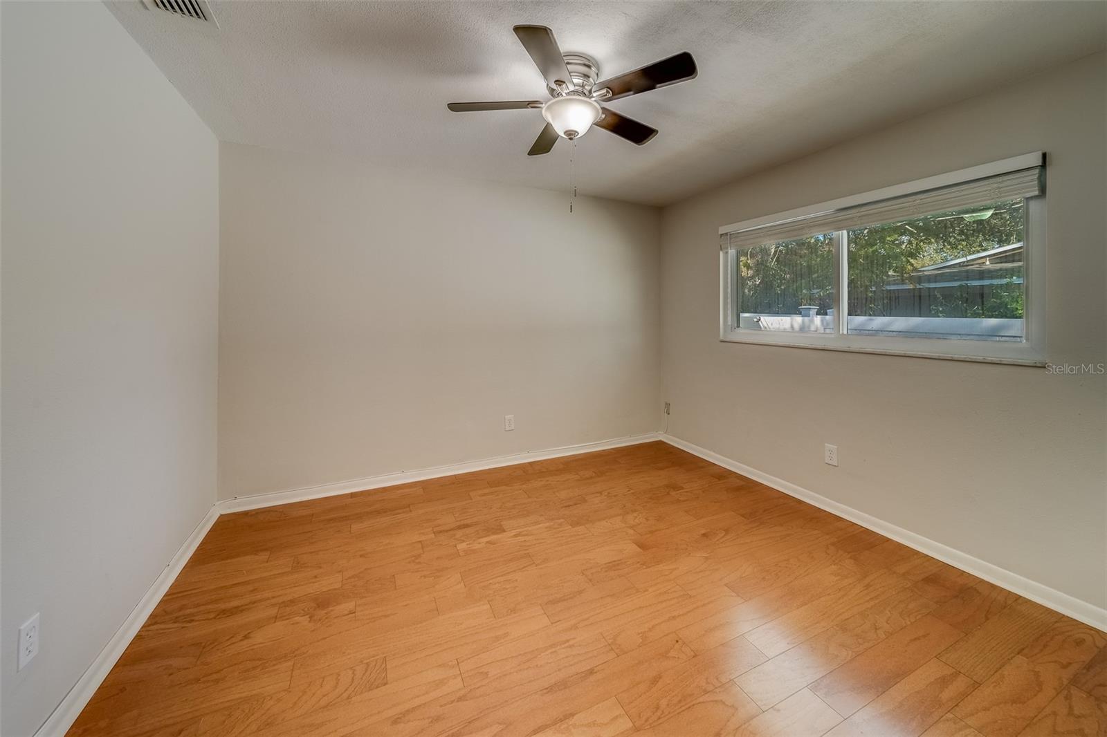 1803 SOUTHWOOD LN, CLEARWATER, FL, 33764
