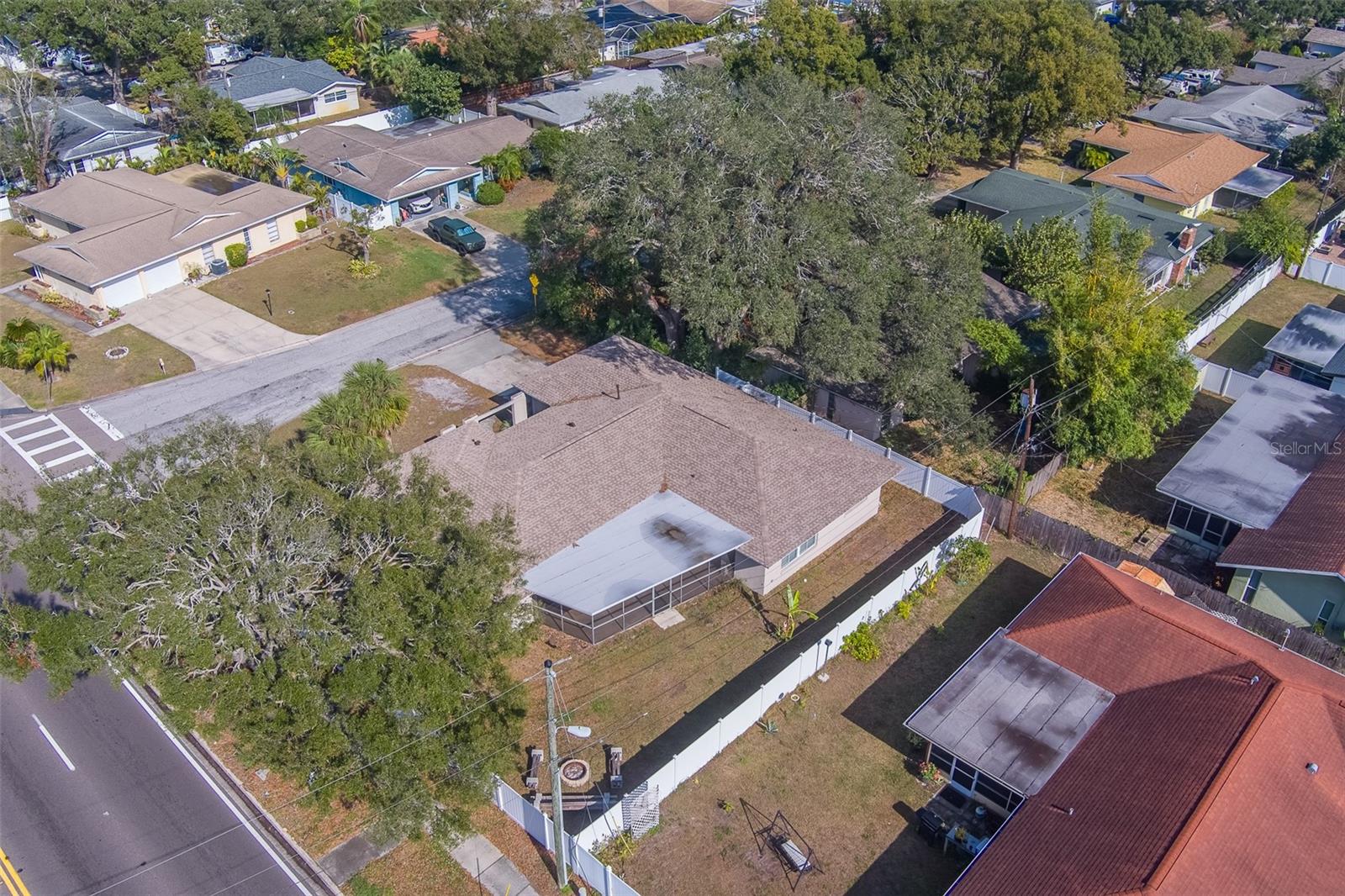 1803 SOUTHWOOD LN, CLEARWATER, FL, 33764