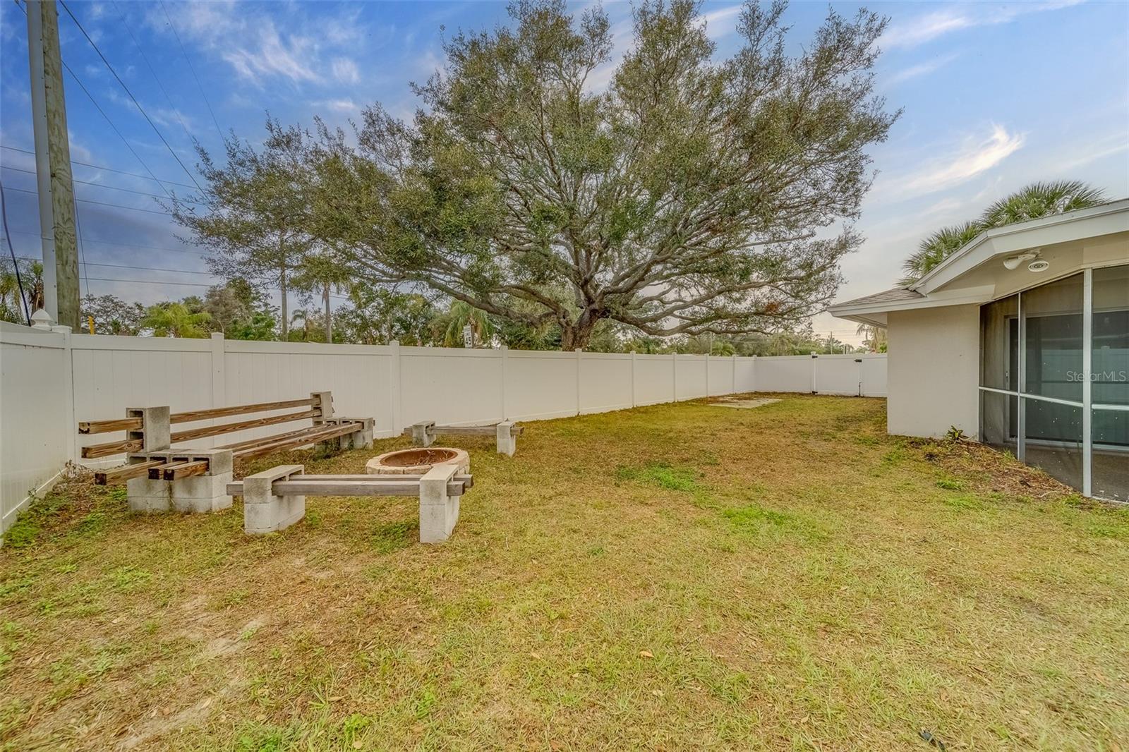 1803 SOUTHWOOD LN, CLEARWATER, FL, 33764