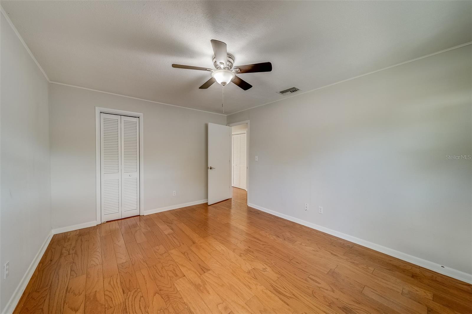 1803 SOUTHWOOD LN, CLEARWATER, FL, 33764