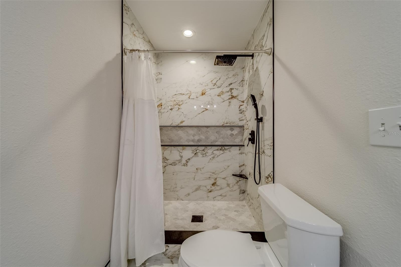 1803 SOUTHWOOD LN, CLEARWATER, FL, 33764