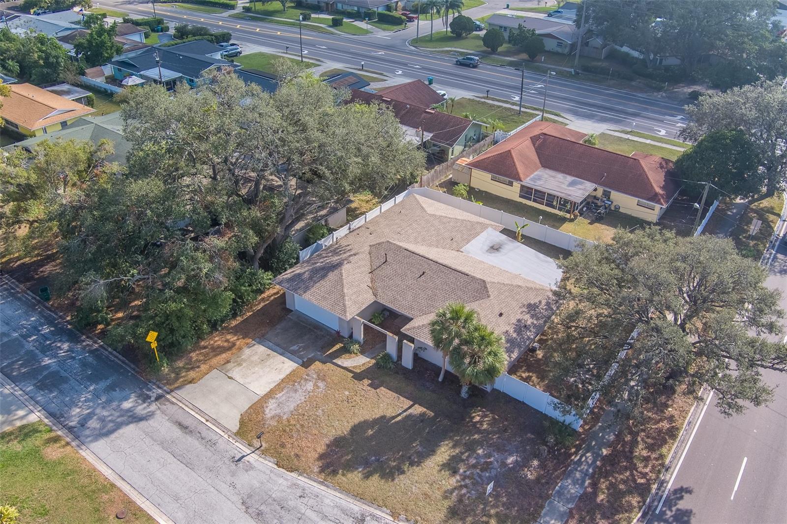 1803 SOUTHWOOD LN, CLEARWATER, FL, 33764
