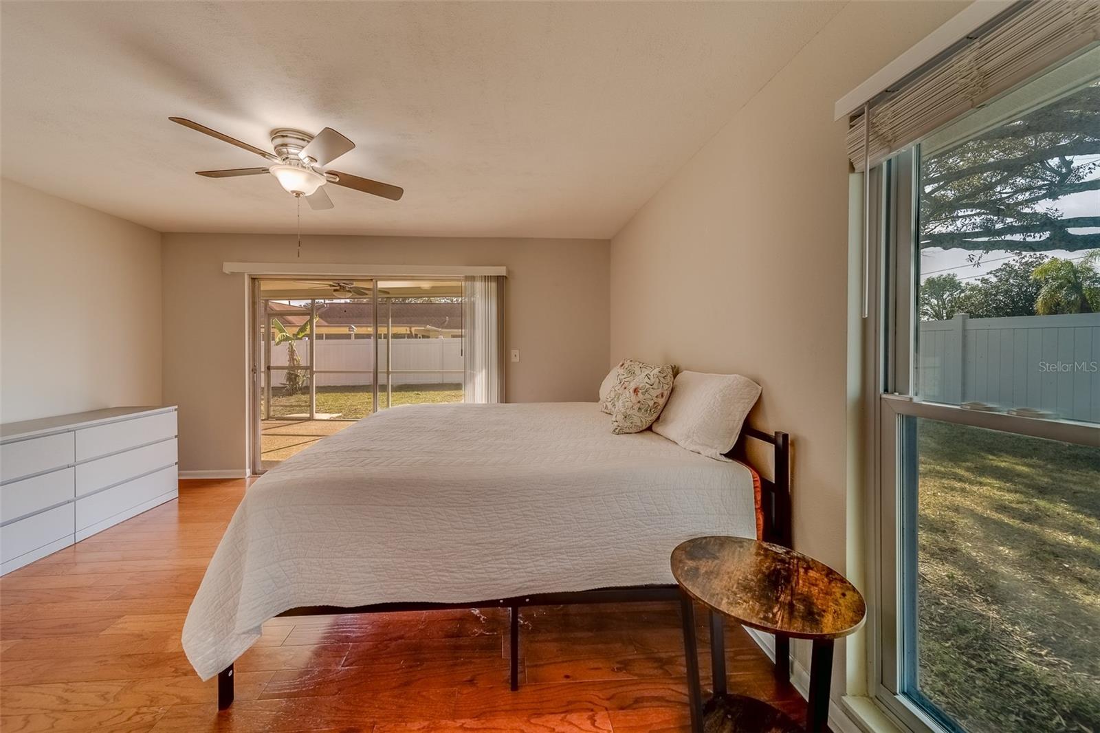 1803 SOUTHWOOD LN, CLEARWATER, FL, 33764
