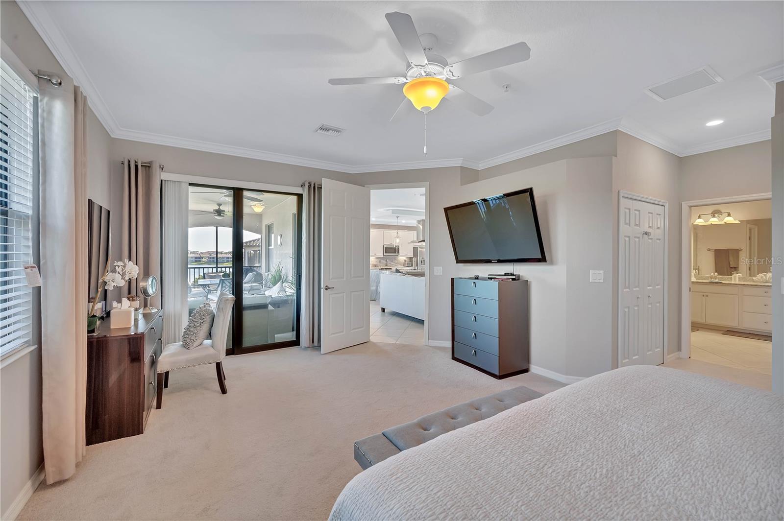 5815 WAKE FOREST RUN #103, LAKEWOOD RANCH, FL, 34211