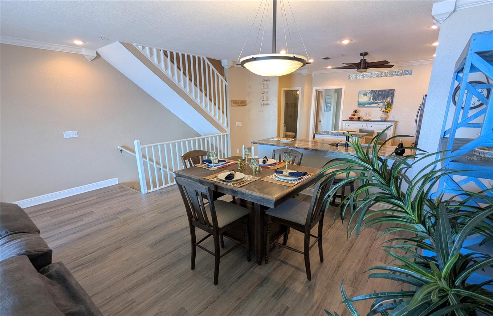 1614 POINT PLEASANT AVE W, BRADENTON, FL, 34205