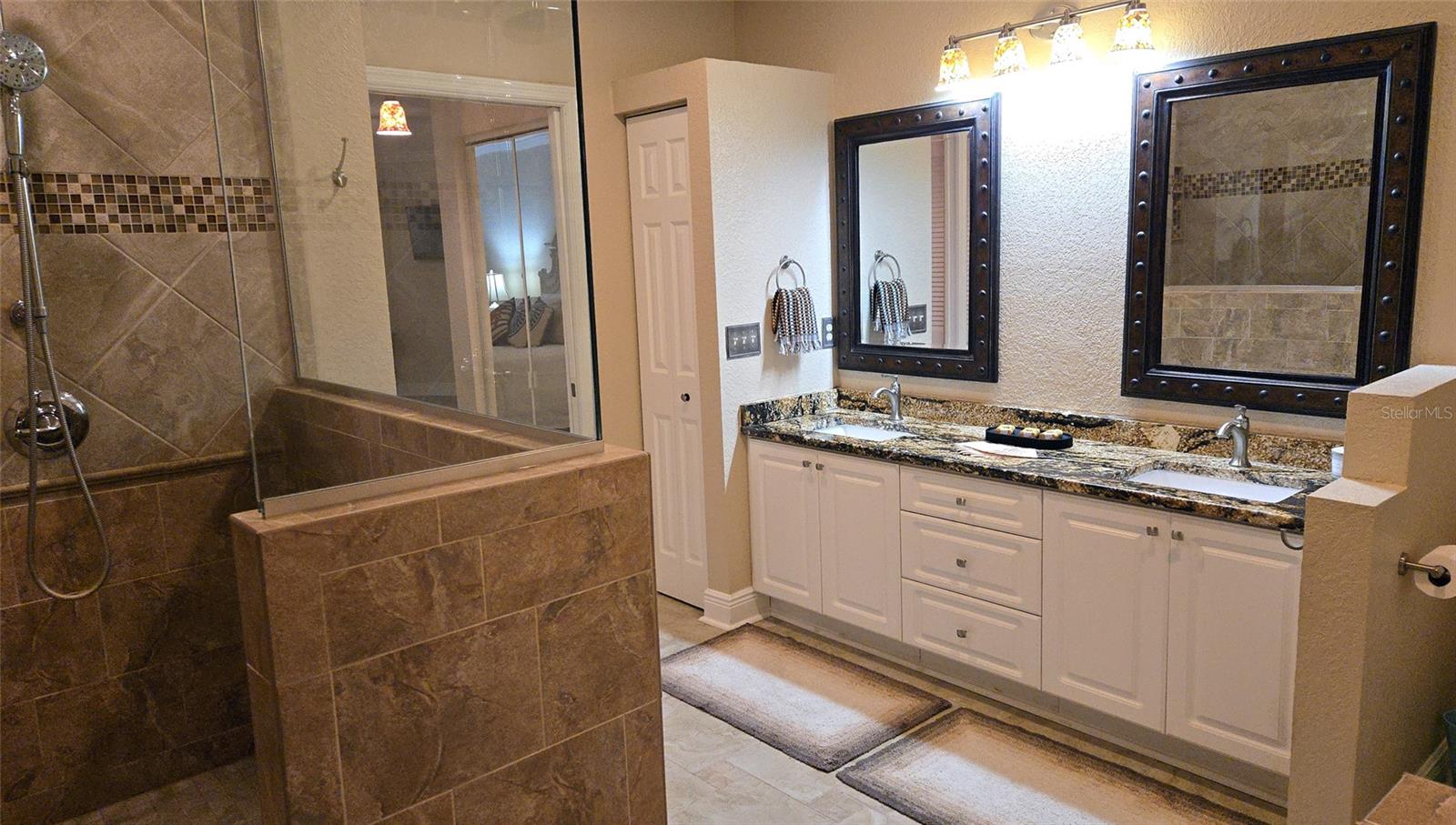 1614 POINT PLEASANT AVE W, BRADENTON, FL, 34205