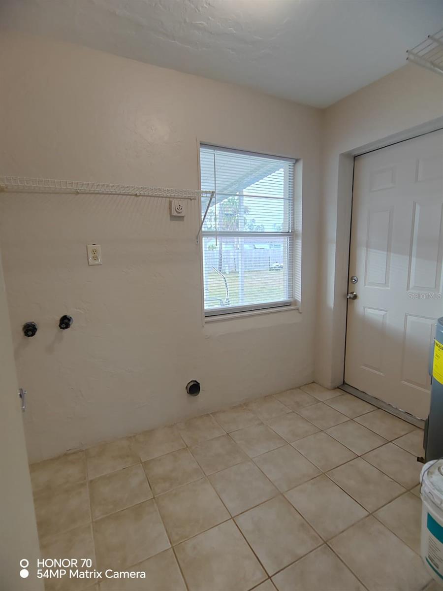 5628 23RD ST W #2, BRADENTON, FL, 34207