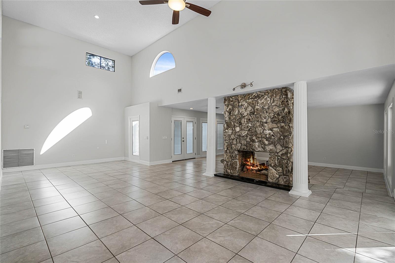 203 RED BUD LN, LONGWOOD, FL, 32779