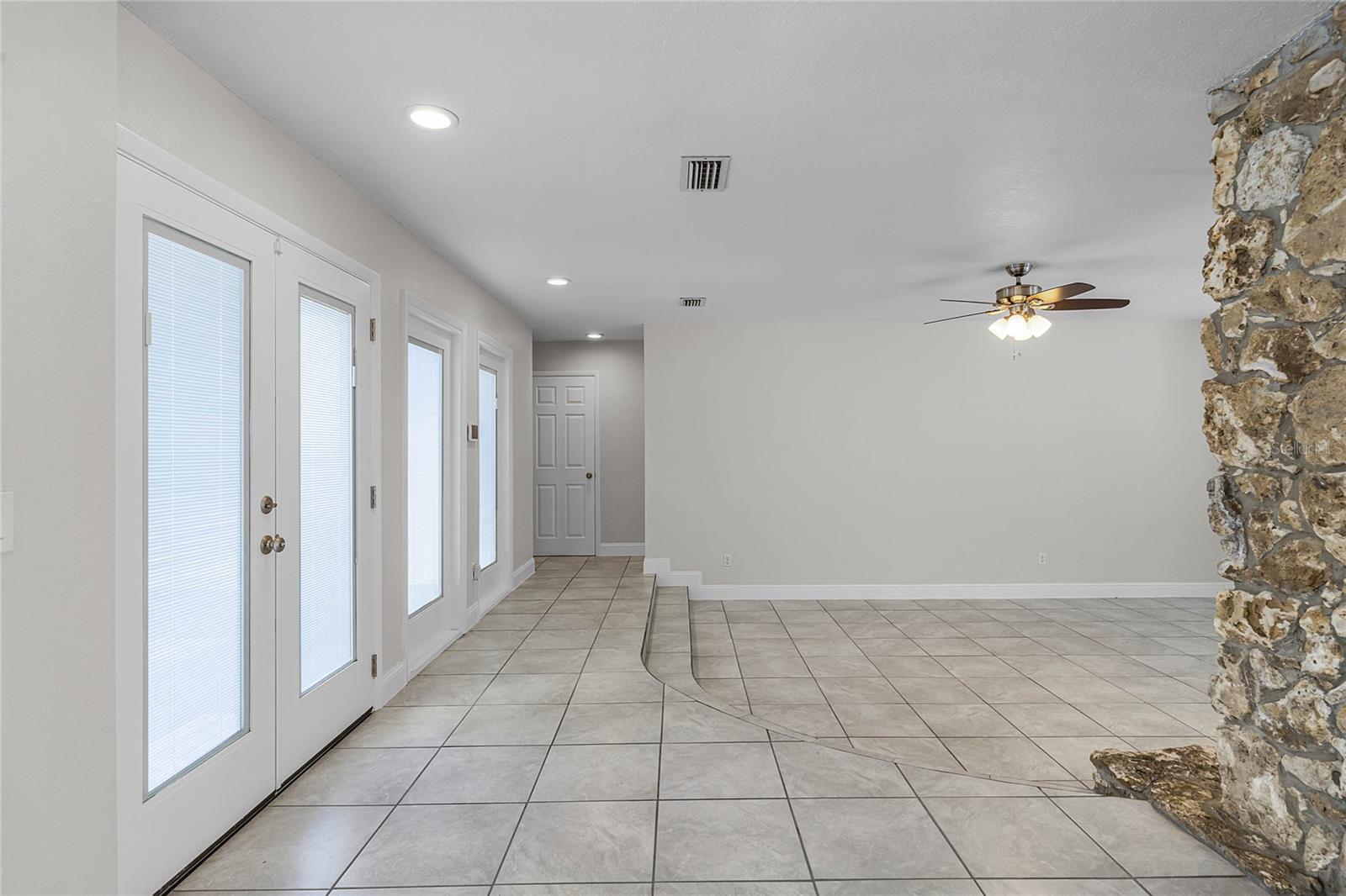 203 RED BUD LN, LONGWOOD, FL, 32779