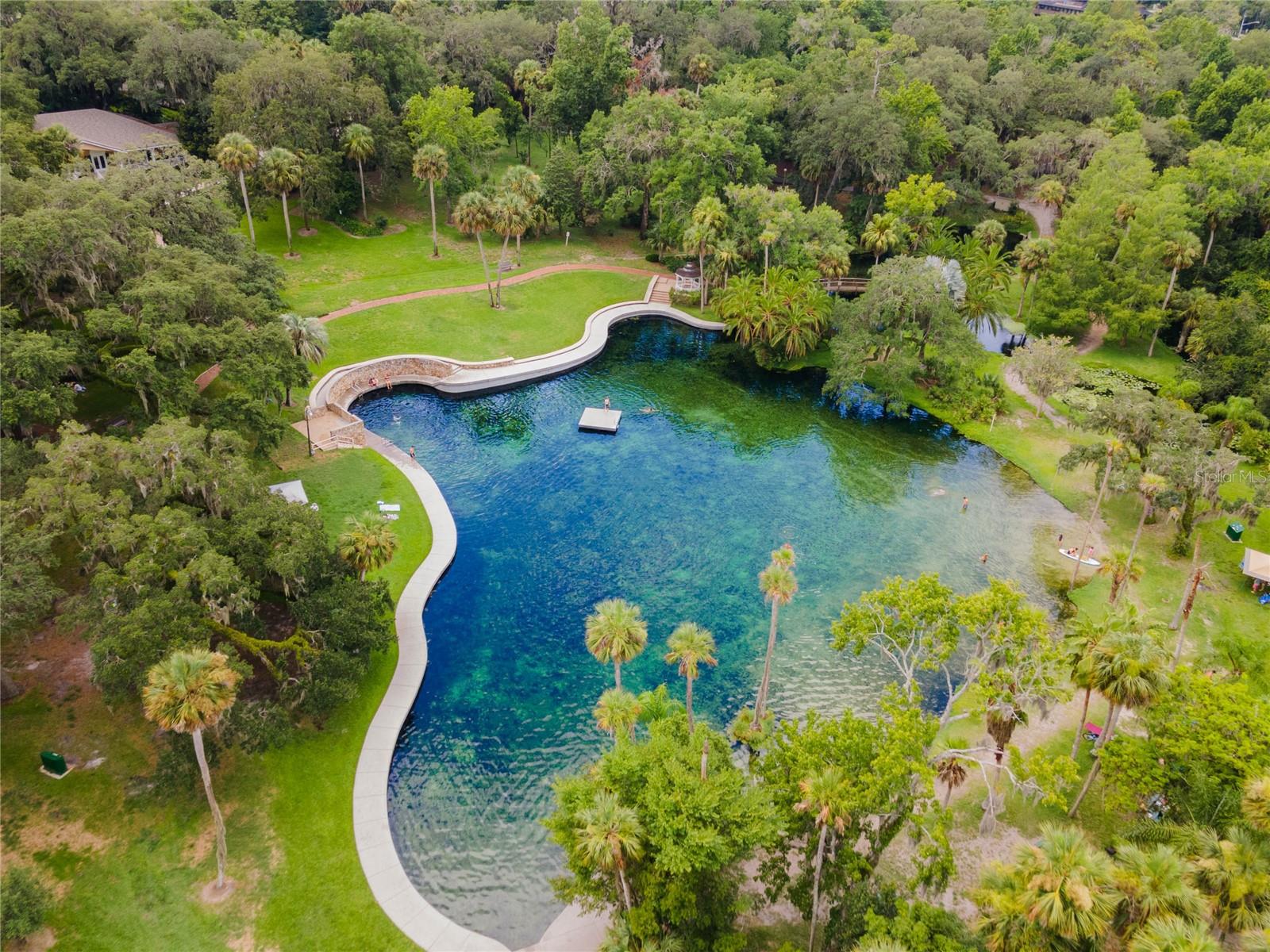 203 RED BUD LN, LONGWOOD, FL, 32779