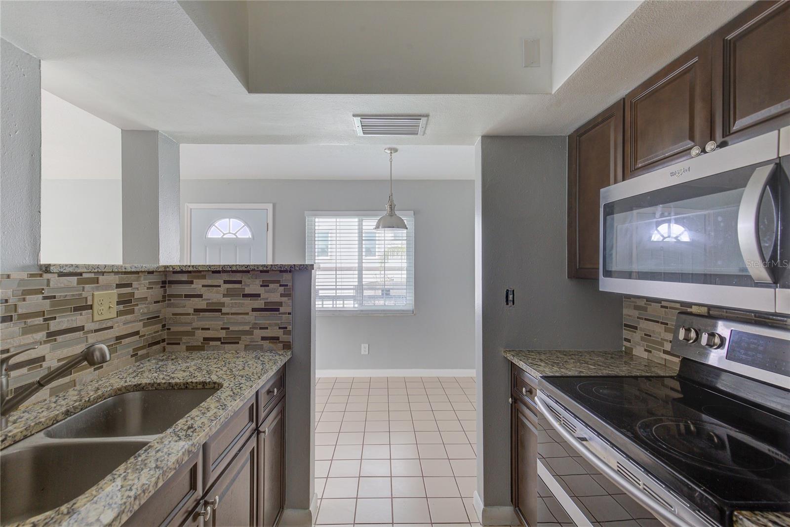 223 DOLPHIN PT #6, CLEARWATER BEACH, FL, 33767
