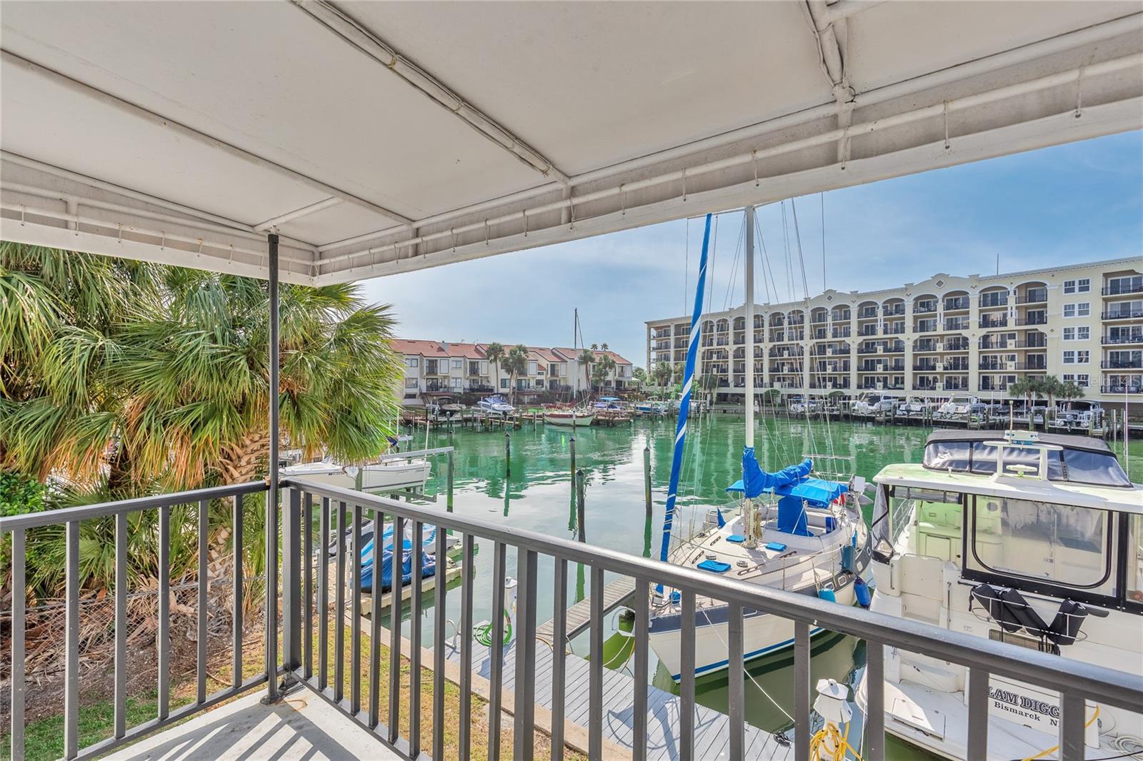 223 DOLPHIN PT #6, CLEARWATER BEACH, FL, 33767