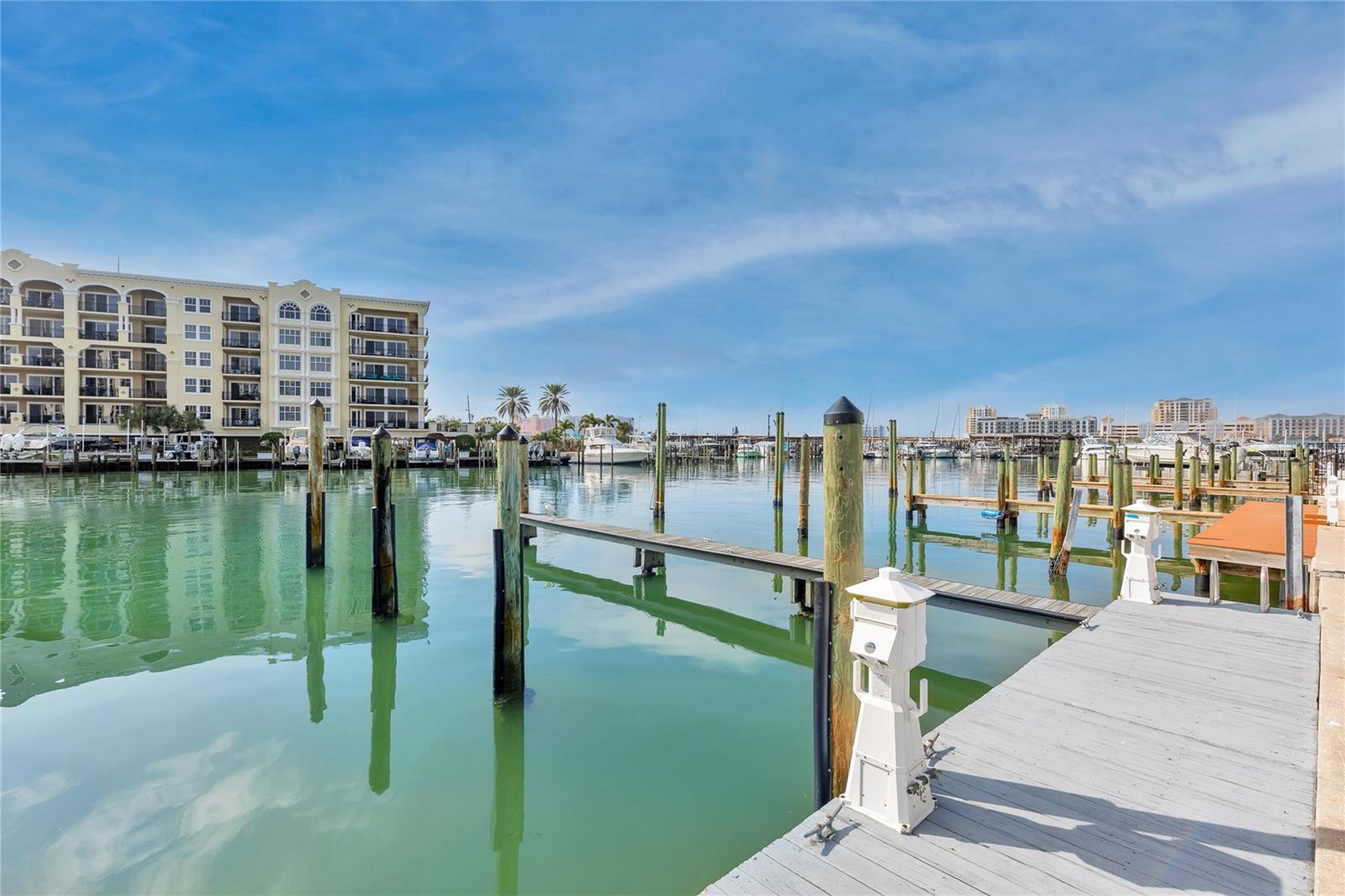 223 DOLPHIN PT #6, CLEARWATER BEACH, FL, 33767