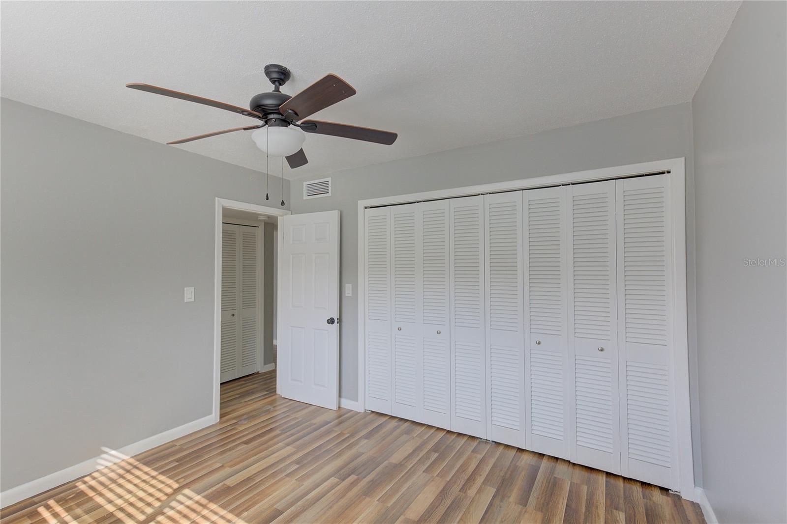 223 DOLPHIN PT #6, CLEARWATER BEACH, FL, 33767