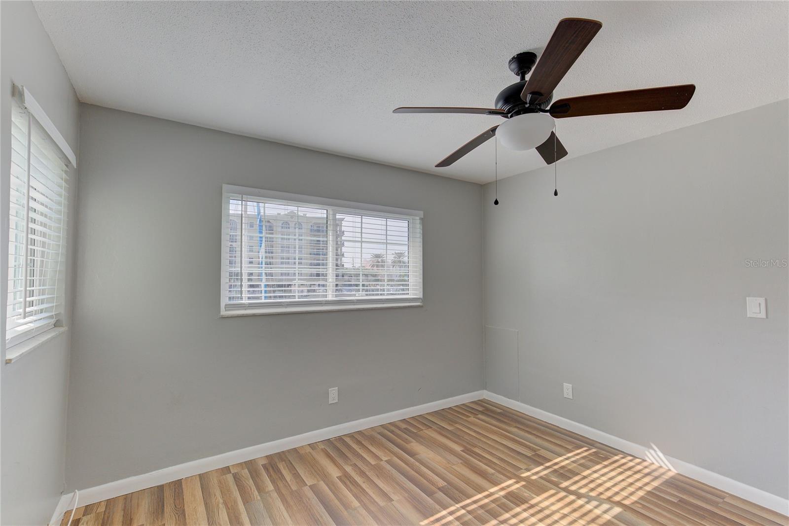 223 DOLPHIN PT #6, CLEARWATER BEACH, FL, 33767