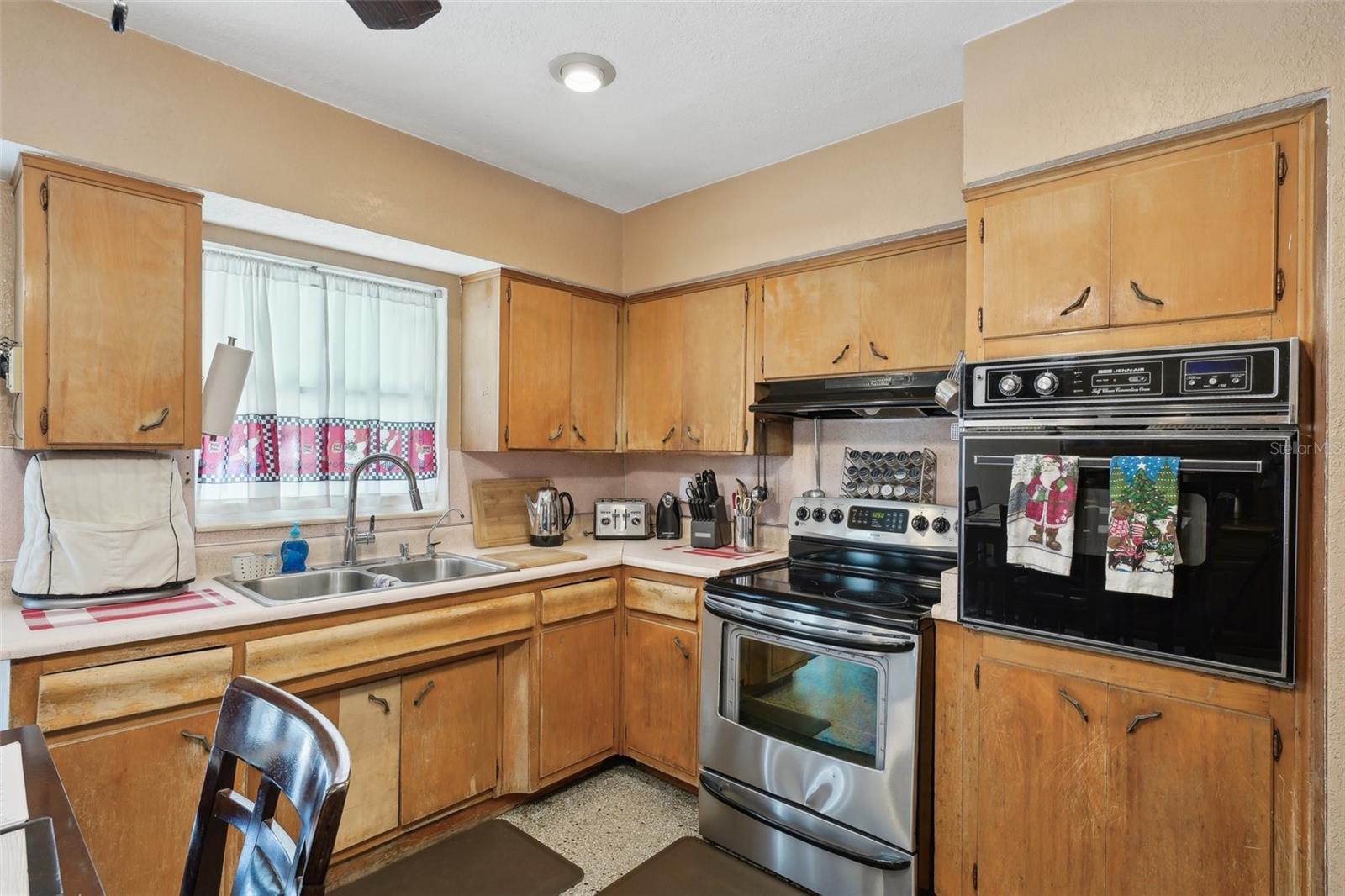 3334 70TH WAY N, ST PETERSBURG, FL, 33710