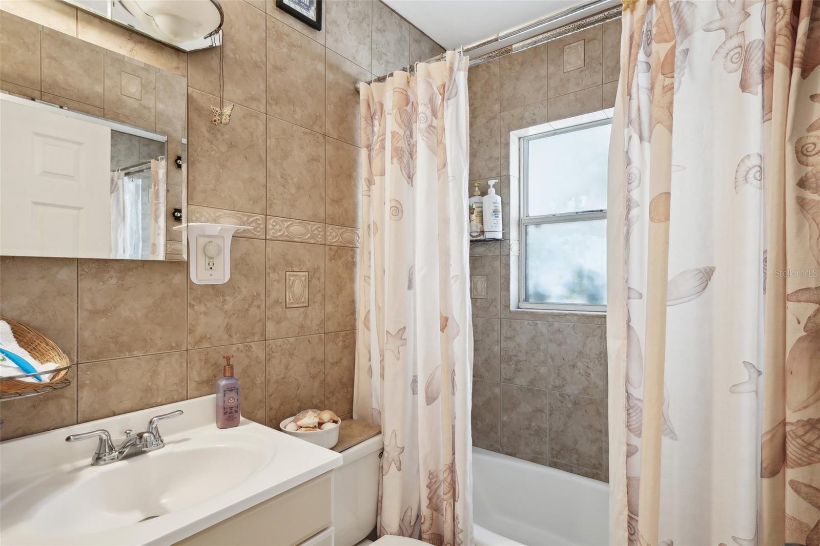 3334 70TH WAY N, ST PETERSBURG, FL, 33710