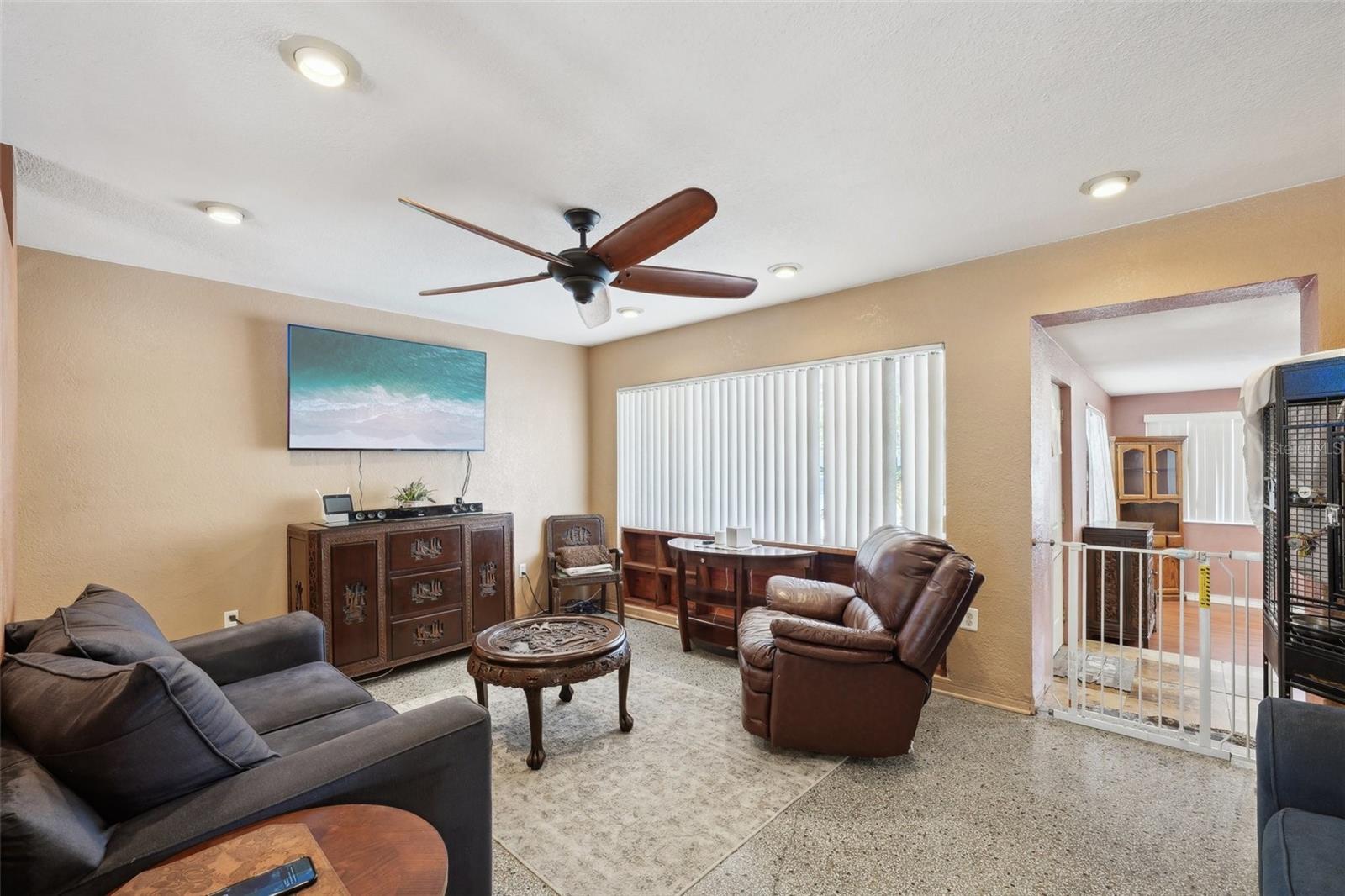 3334 70TH WAY N, ST PETERSBURG, FL, 33710