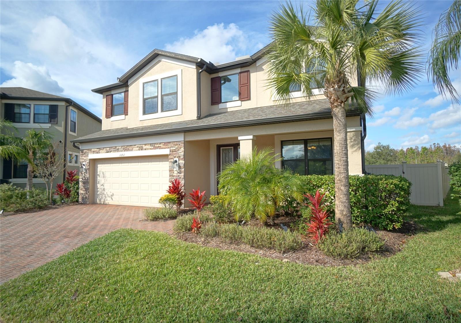 10702 PLEASANT KNOLL DR, TAMPA, FL, 33647