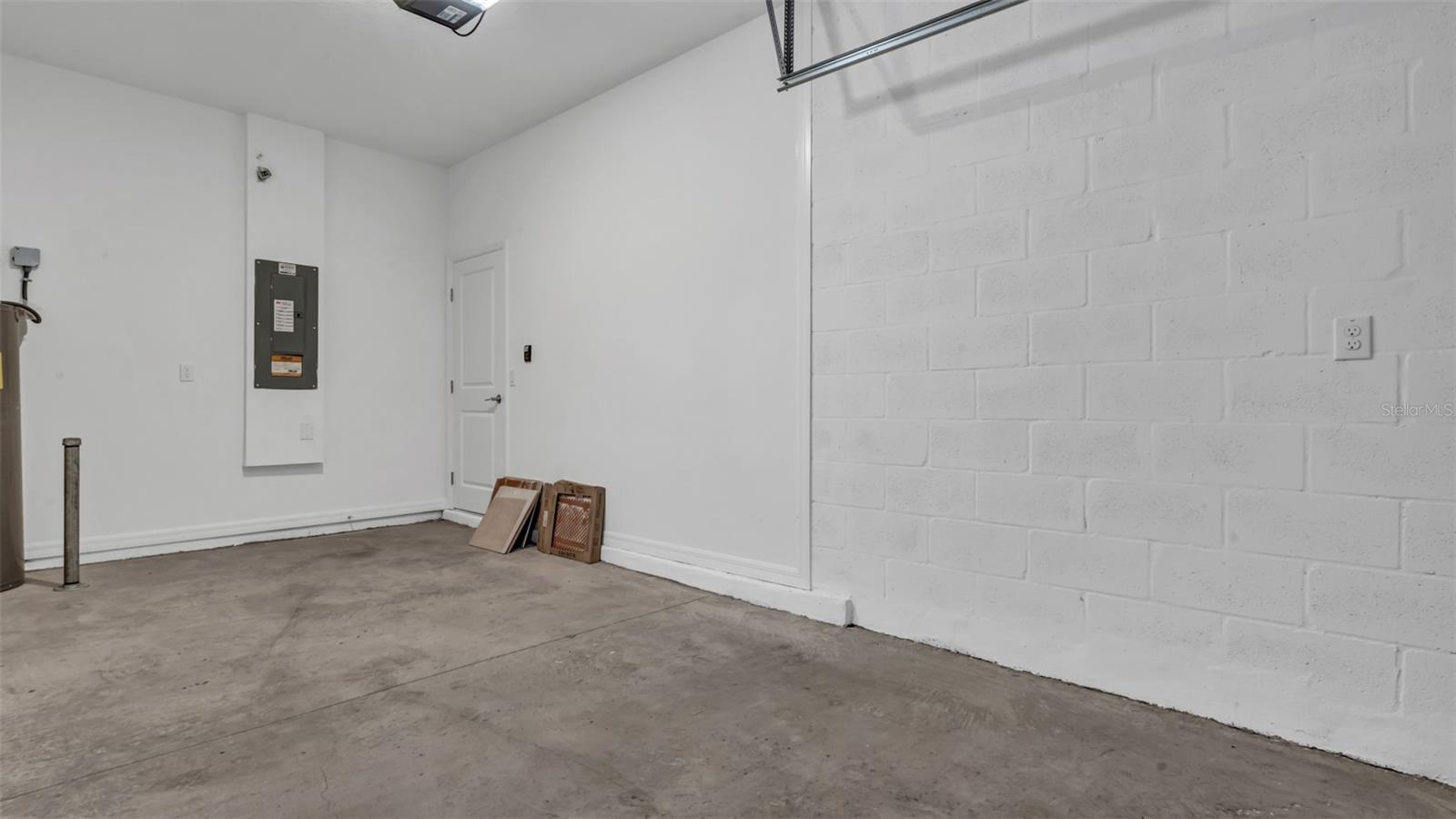 2205 HALLIER CV, WESLEY CHAPEL, FL, 33543