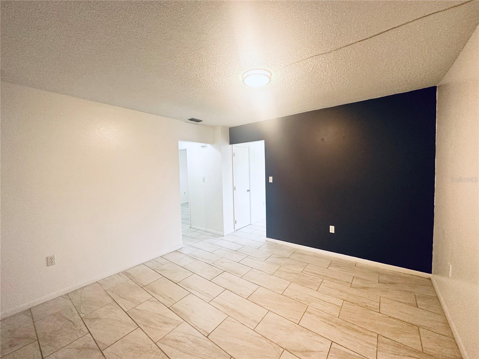 101 LAKE HUNTER DR #15 & 16, LAKELAND, FL, 33803