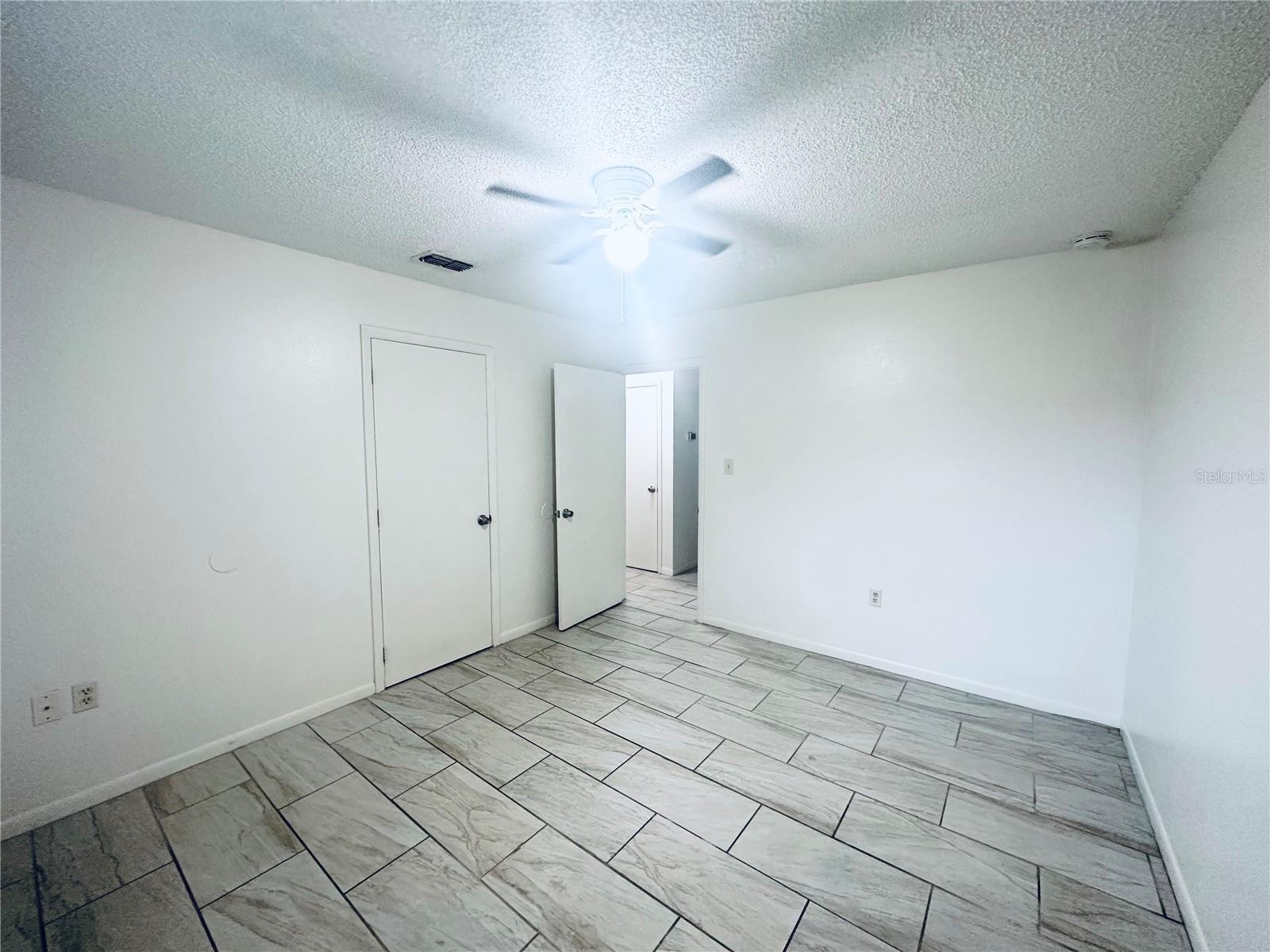 101 LAKE HUNTER DR #15 & 16, LAKELAND, FL, 33803