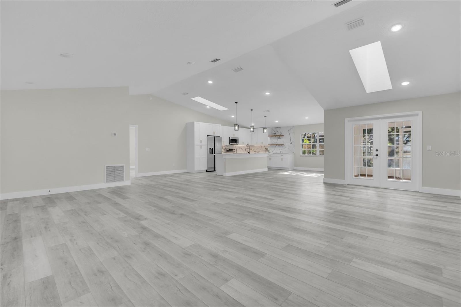 1812 COROLLA CT, DELTONA, FL, 32738