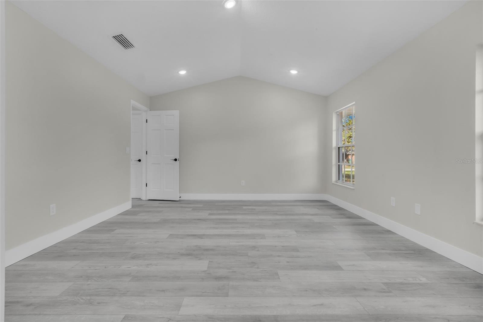 1812 COROLLA CT, DELTONA, FL, 32738