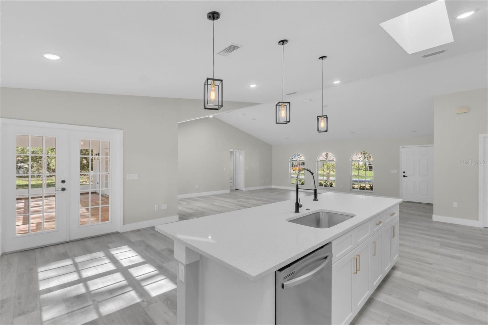 1812 COROLLA CT, DELTONA, FL, 32738